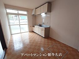 居間