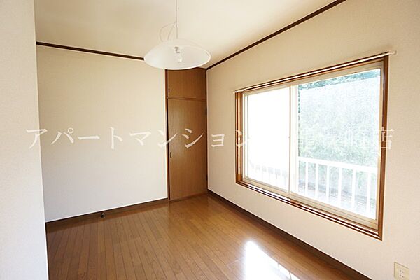 apartment 茨城県稲敷市中山4966-2
中山の賃貸情報を見る
物件地図