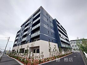 リラッサーレ 102 ｜ 千葉県柏市小青田1丁目6-5（賃貸マンション3LDK・1階・69.12㎡） その1