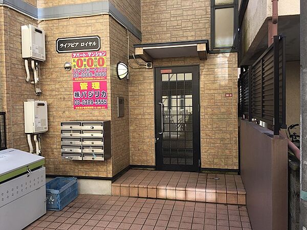 建物エントランス