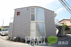 徳島県徳島市沖浜町居屋敷（賃貸アパート1DK・2階・31.00㎡） その1