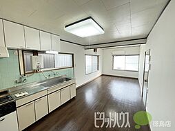 居間
