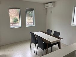 土浦市中高津2　中古戸建 4LDKのリビング/ダイニング