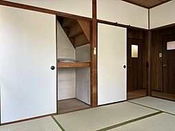 居間