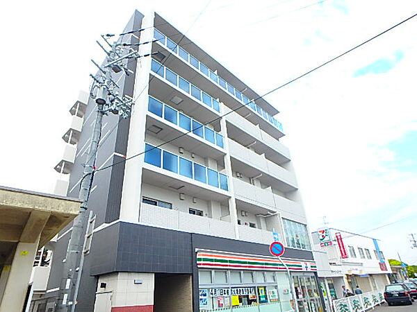 兵庫県高砂市高砂町浜田町2丁目(賃貸アパート1LDK・2階・40.65㎡)の写真 その1