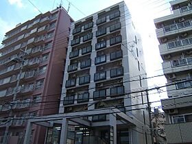 京都府京都市伏見区東浜南町（賃貸マンション1K・9階・43.00㎡） その1