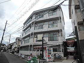 京都府久世郡久御山町島田堤外（賃貸マンション2K・4階・31.59㎡） その1