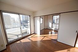京王線 調布駅 徒歩5分の賃貸マンション 4階1DKのリビング/ダイニング
