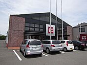ユニクロ調布飛田給店 2167m