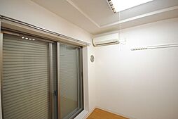 ロイヤルライオンビレッジパート6 203 2階ワンルームのリビング/ダイニング