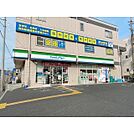 コンビニ「ファミリーマートまで288m」ファミリーマート