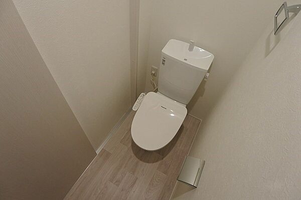 画像13:トイレって何故か落ち着くスペースですね