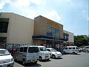 TSUTAYA 長尾店（2734m）