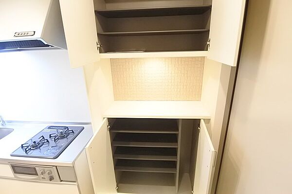 収納