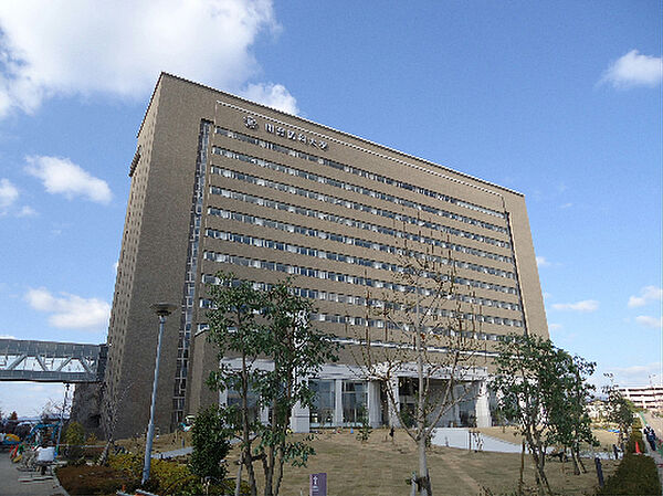 画像15:私立関西医科大学枚方キャンパス（2561m）