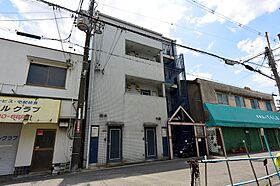 第三和幸マンション  ｜ 大阪府枚方市中宮本町（賃貸マンション1R・2階・16.00㎡） その1