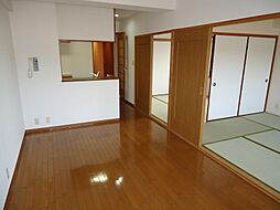 居間