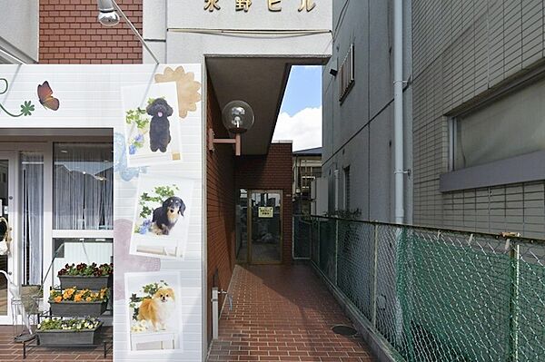 建物エントランス