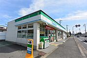 ファミリーマート 枚方大峰元町店（406m）