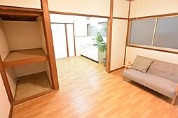 居間