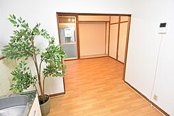 居間