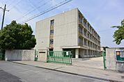 枚方市立杉中学校（2233m）