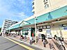 周辺：マルエツ浦安店（558m）