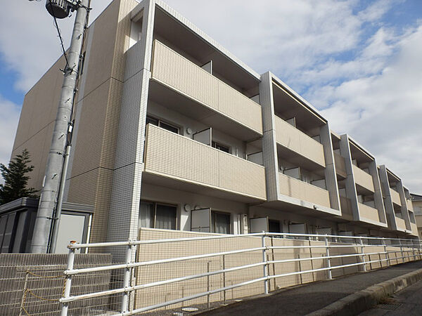 ラディエマルタ ｜滋賀県大津市一里山４丁目(賃貸マンション1K・3階・29.84㎡)の写真 その1