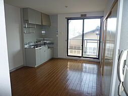 JR東海道・山陽本線 石山駅 4.4kmの賃貸アパート 2階2DKのリビング/ダイニング