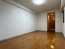 クエスト西大路 6階1Kのリビング/ダイニング