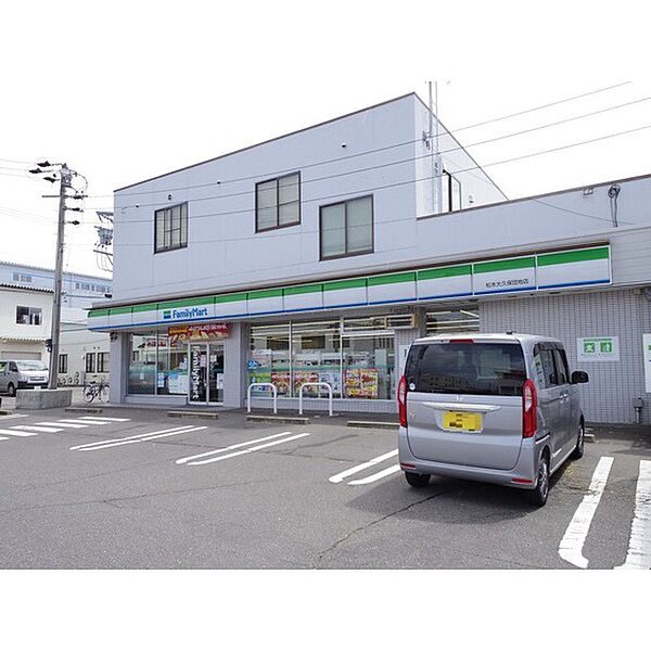 画像25:コンビニ「ファミリーマート松本大久保団地店まで363ｍ」