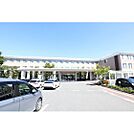 病院「医療法人道悠会松本中川病院まで907ｍ」