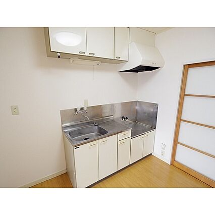 白樺ハイツB棟_内装_2