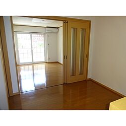 オーチャード．ビュウＢ 1階2DKのリビング/ダイニング