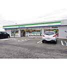 コンビニ「ファミリーマート松本平田西店まで1029ｍ」