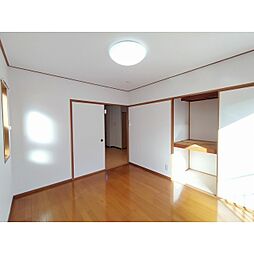 居間