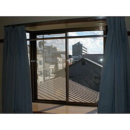 居間