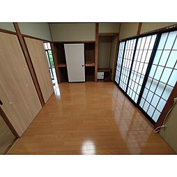 居間