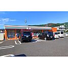 コンビニ「セブンイレブン松本里山辺店まで1085ｍ」