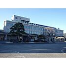 役所「大町市役所まで1006ｍ」