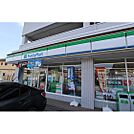 コンビニ「ファミリーマート松本島高松店まで542ｍ」