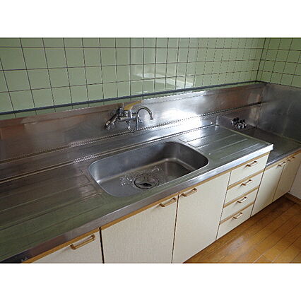 リブステージ切石_内装_4