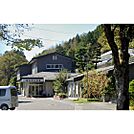 図書館「飯田市立中央図書館座光寺分館まで636ｍ」