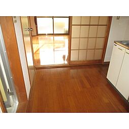 居間