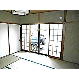 居間
