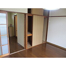 居間