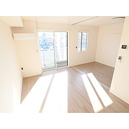 dear vierge 1階1LDKのリビング/ダイニング