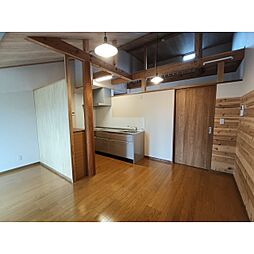 NOMAL住宅 1階2LDKのリビング/ダイニング