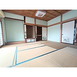 本上町貸家 - 6DKのリビング/ダイニング