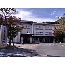 病院「特定医療法人新生病院まで800ｍ」